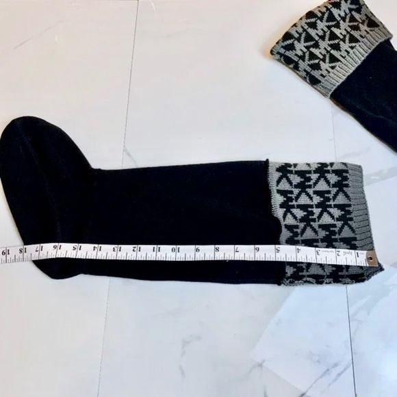 MICHAEL KORS Black/Grey MK Logo Cuff Boot Liners Socks S/M 6-8. - Picture 5 of 7